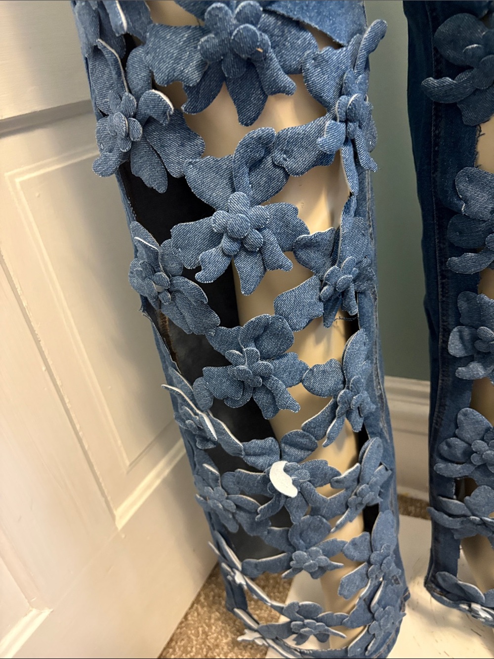 Denim Floral Cutout Wide-Leg Jeans - Blue - Picture 3 of 6